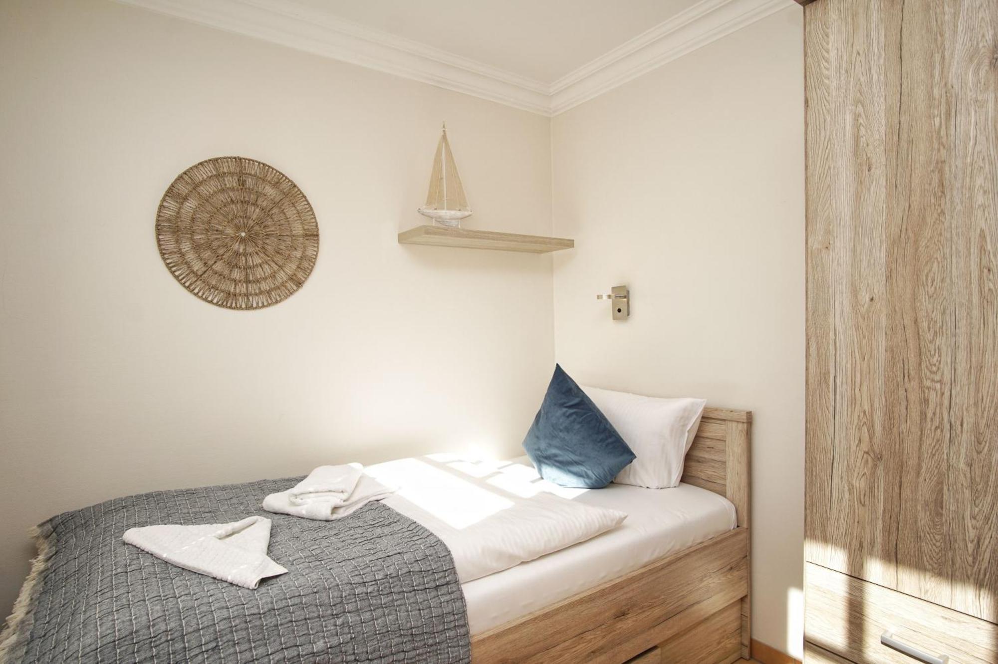 Ferienwohnung Mit Traumhaftem Meerblick - Haus Am Meer Fewo 01 Lohme Exteriör bild