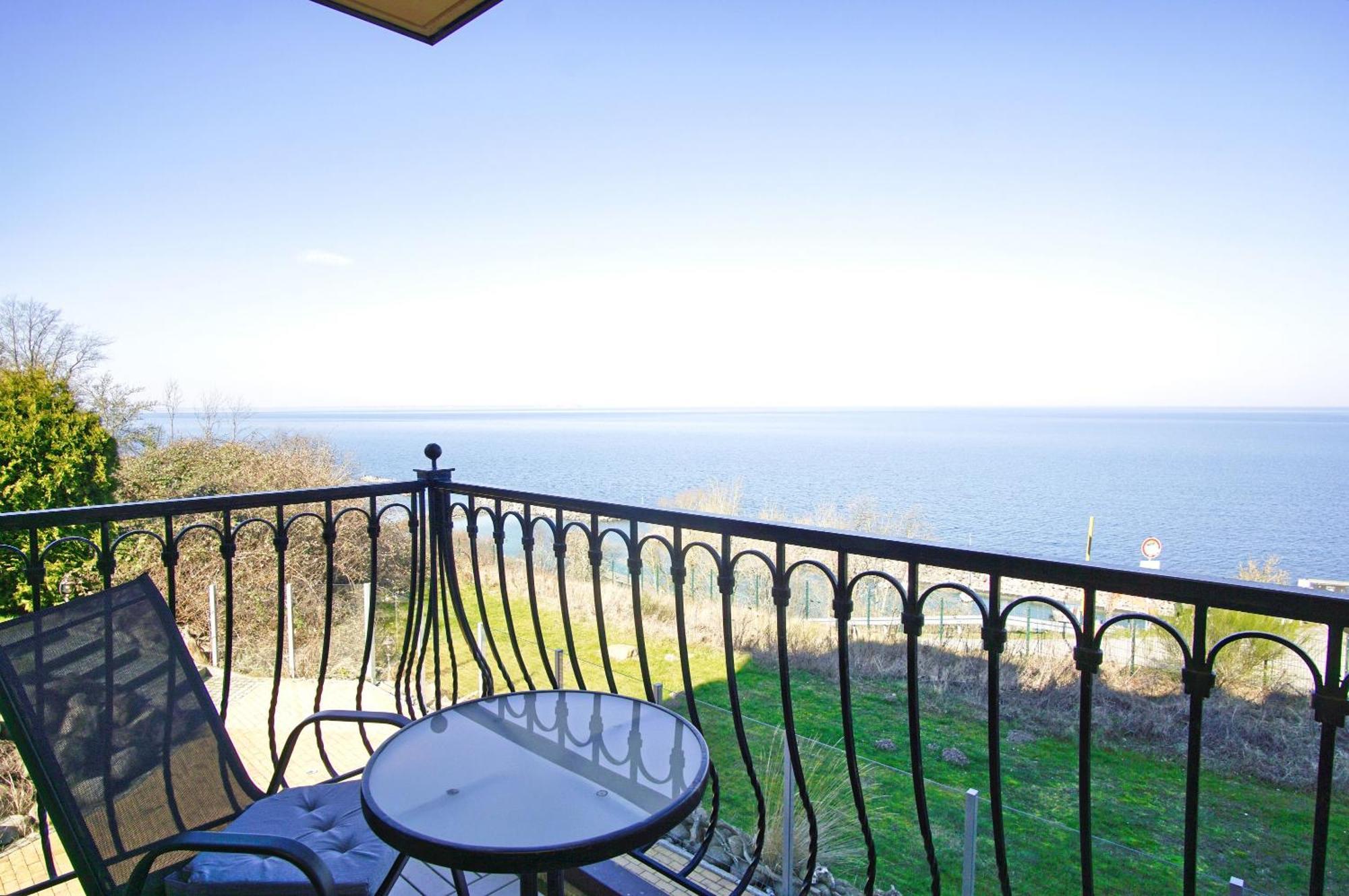 Ferienwohnung Mit Traumhaftem Meerblick - Haus Am Meer Fewo 01 Lohme Exteriör bild