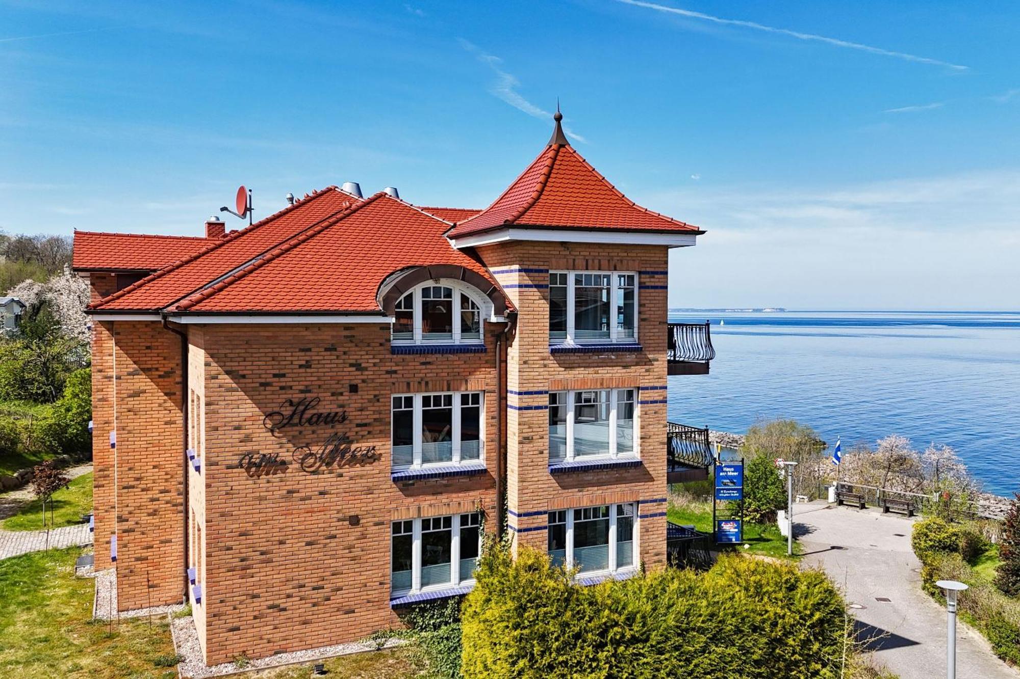 Ferienwohnung Mit Traumhaftem Meerblick - Haus Am Meer Fewo 01 Lohme Exteriör bild